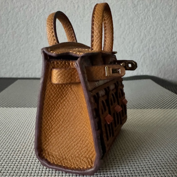 Gold Faubourg House Mini Bag Charm - Picture 6 of 7